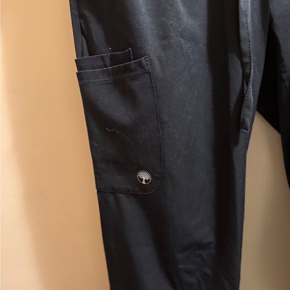 Healing Hands It Works Scrub Pants - Picture 3 of 4